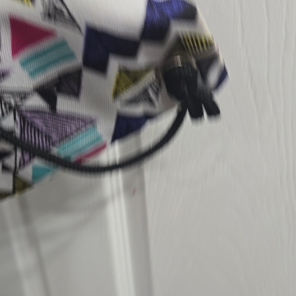 Geometric Patterned Drawstring Backpack - Picture 6 of 7